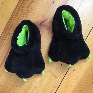 Stride Rite fleece slippers